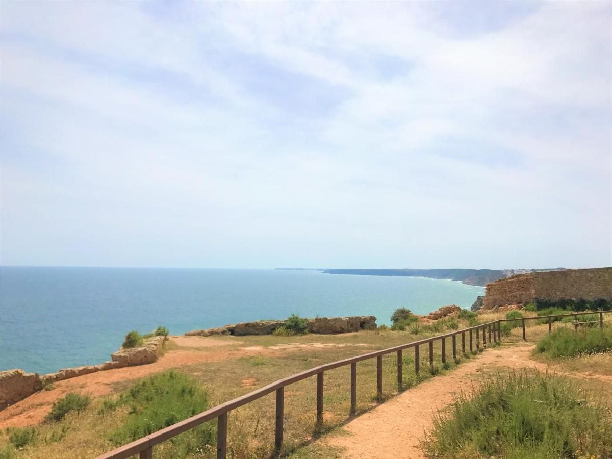 Casas Da Vila Praia Da Luz Bagian luar foto