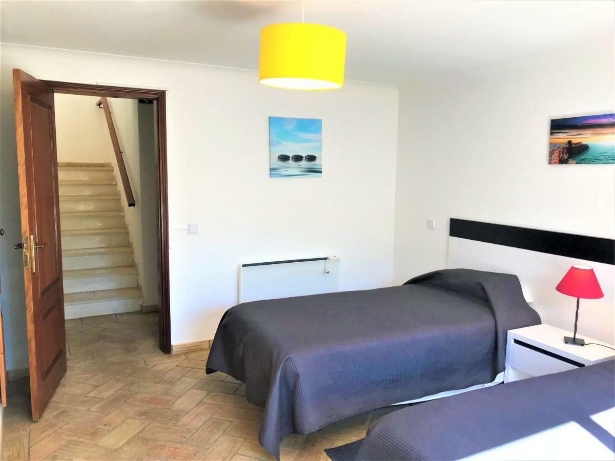 Casas Da Vila Praia Da Luz Bagian luar foto